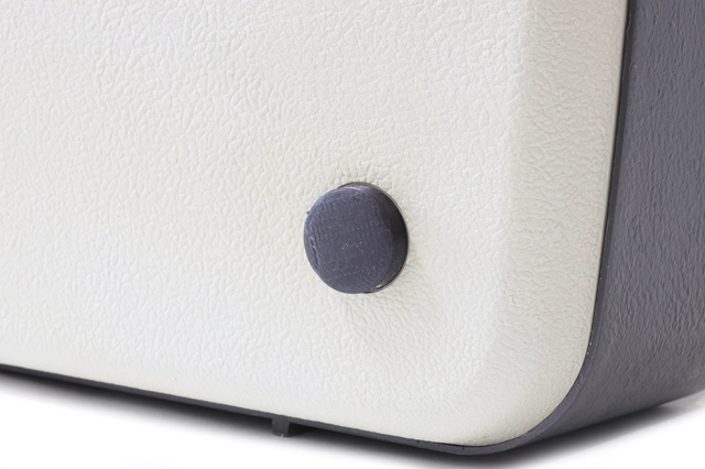 TRIUMPH ADLER gabriele 25 タイプライター用ゴム足の外観