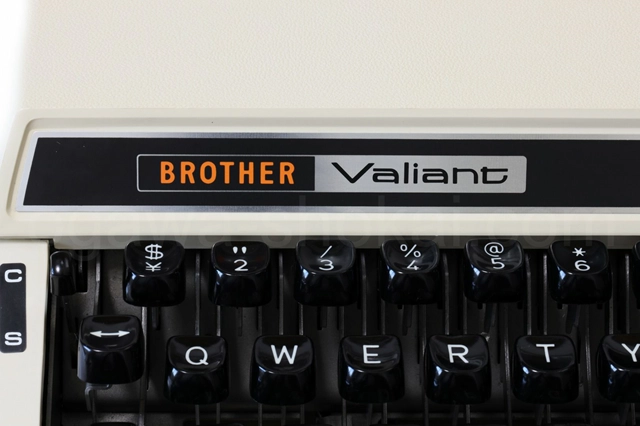 ロゴも綺麗に残っています