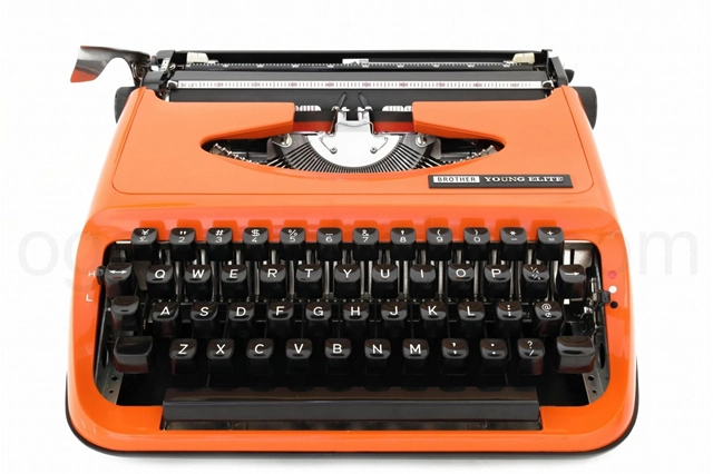 brother YOUNG ELITE 中古タイプライター