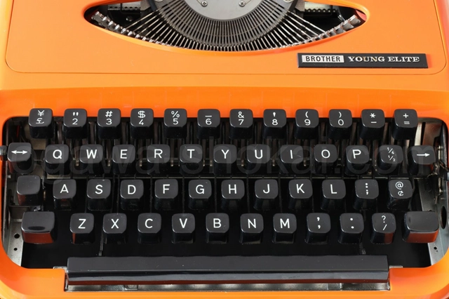 一般的な英文配列のキーボードで使いやすい