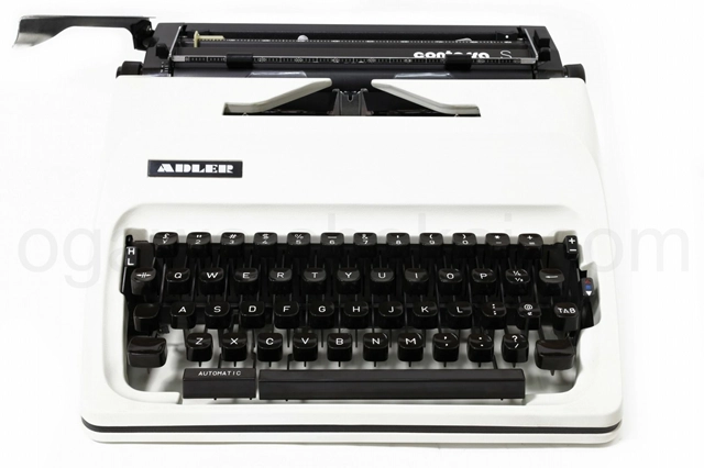 ADLER Contessa SE 中古タイプライター