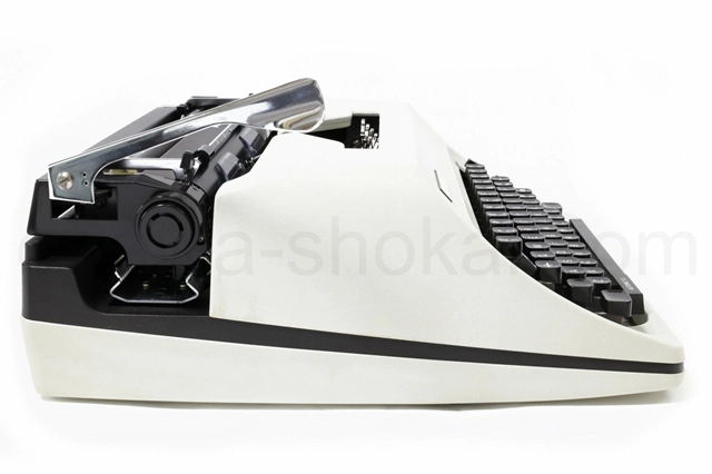 小傷はありますが大きな傷はありません。