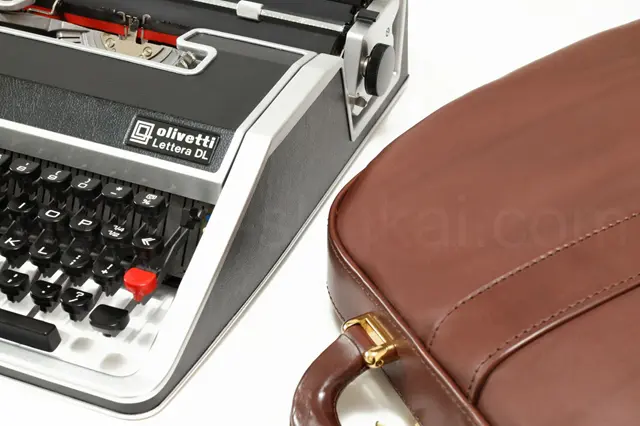 olivetti LetteraDL タイプライターケース