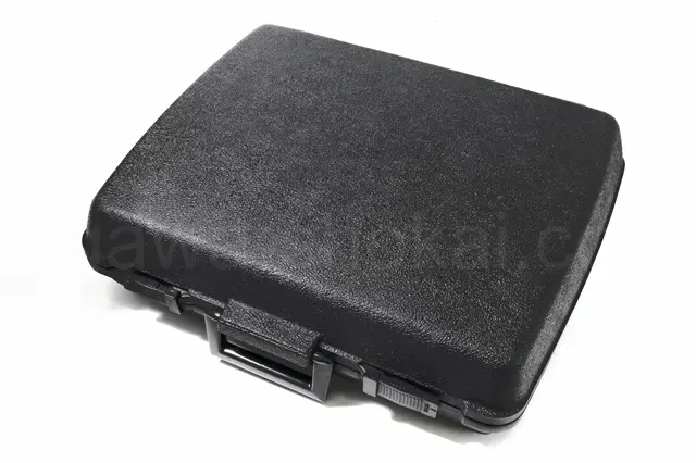 ケースも傷なく綺麗な状態です。