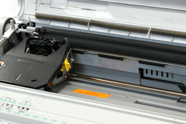 リボン／修正テープは新品に交換済