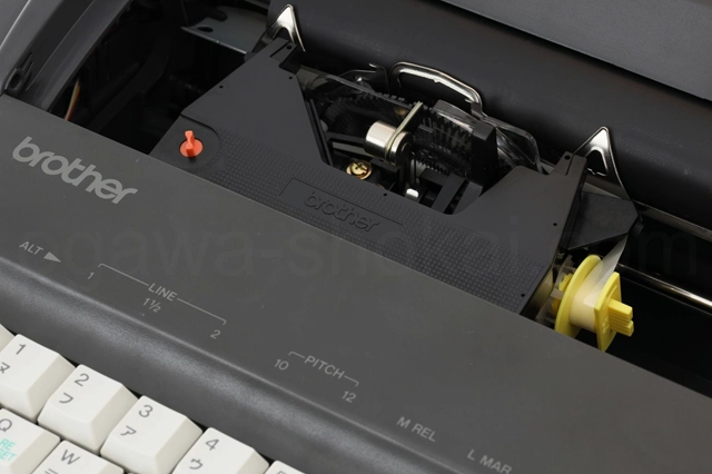 貴重な純正リボンをお付けいたします。