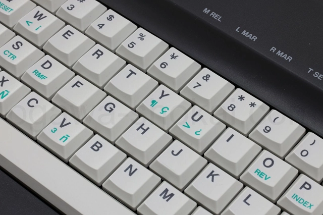 キートップは超音波洗浄済で清潔です。