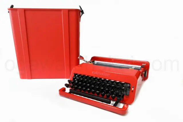 olivetti valentine 中古タイプライター