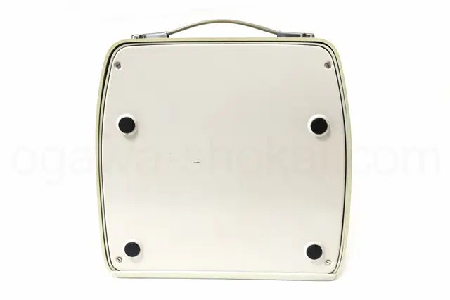 全体的に錆や傷がありますが同機種の中では少なめ