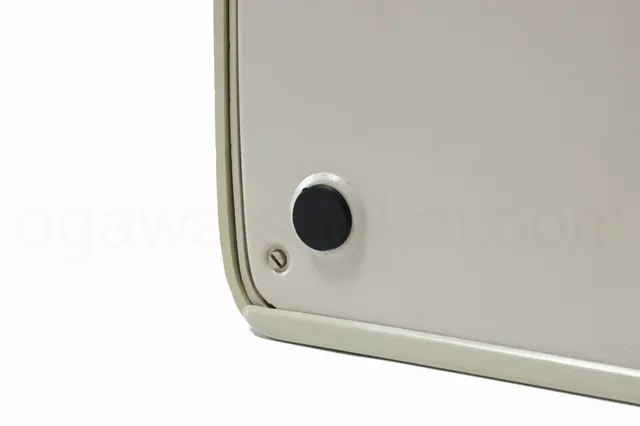 3Dプリンターで製作したゴム足でずれません