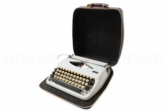 ケースセットは特別価格（1割引）でお求めいただけます。