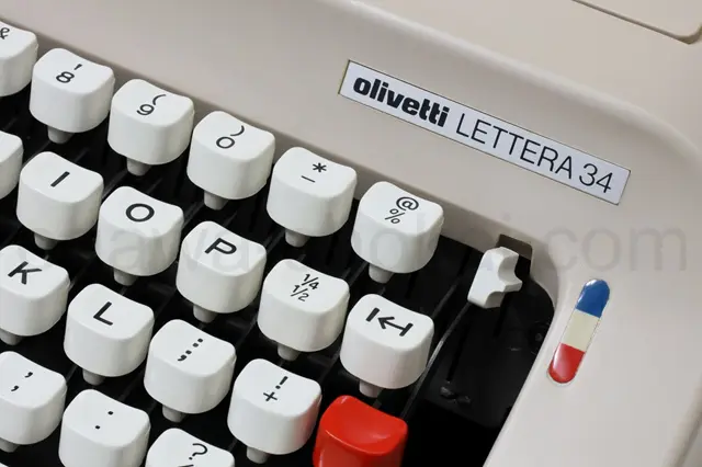 ロゴは綺麗に残っています。