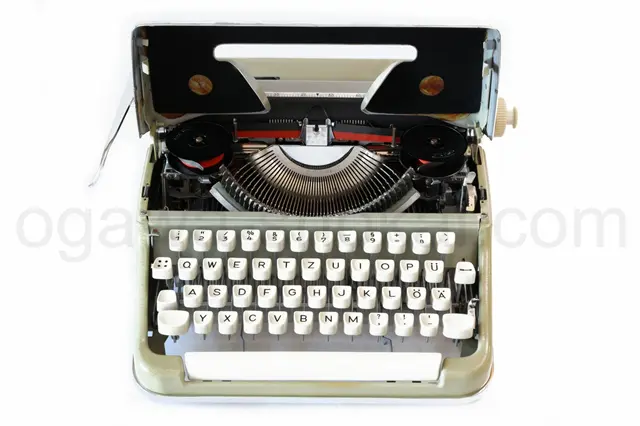 しっかりした鋳物フレームなので頑丈です。