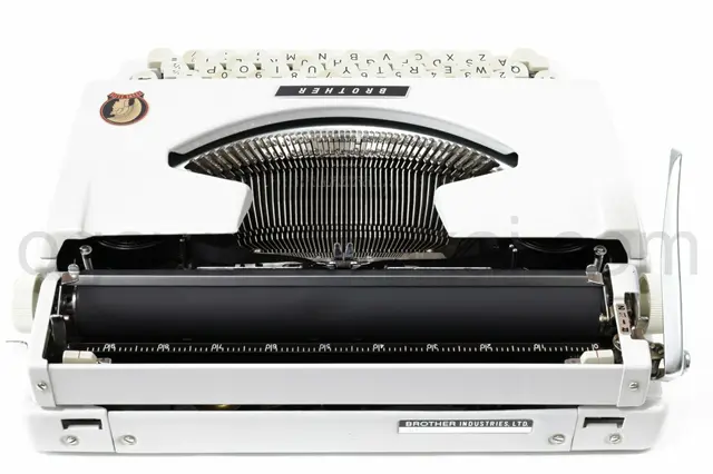 brother YoungEliteタイプライター