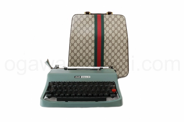 olivetti グッチ Lettera 32 中古タイプライター