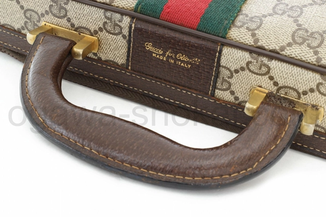 痛みの多いハンドルとロゴは綺麗